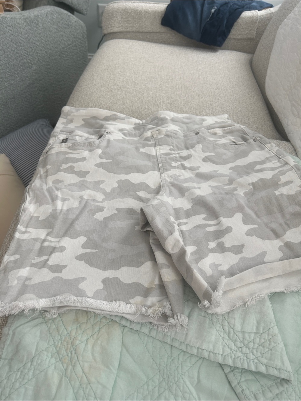 Belle by Kim Gravel Light Gray Camo Frayed Hem Shorts